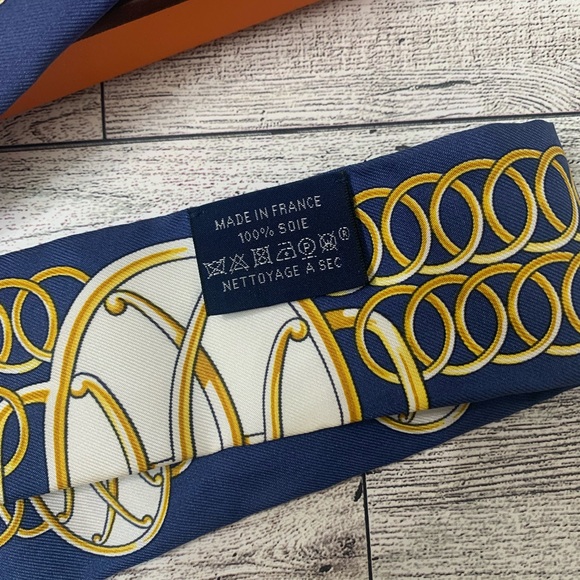 💯 Authentic Hermes “Lift Profile” Twilly new in box - Picture 4 of 7